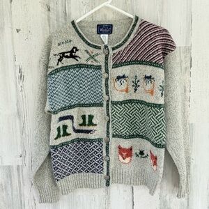 Woolrich Women’s Vintage Size Medium Button Down Cardigan Winter Animal Knit